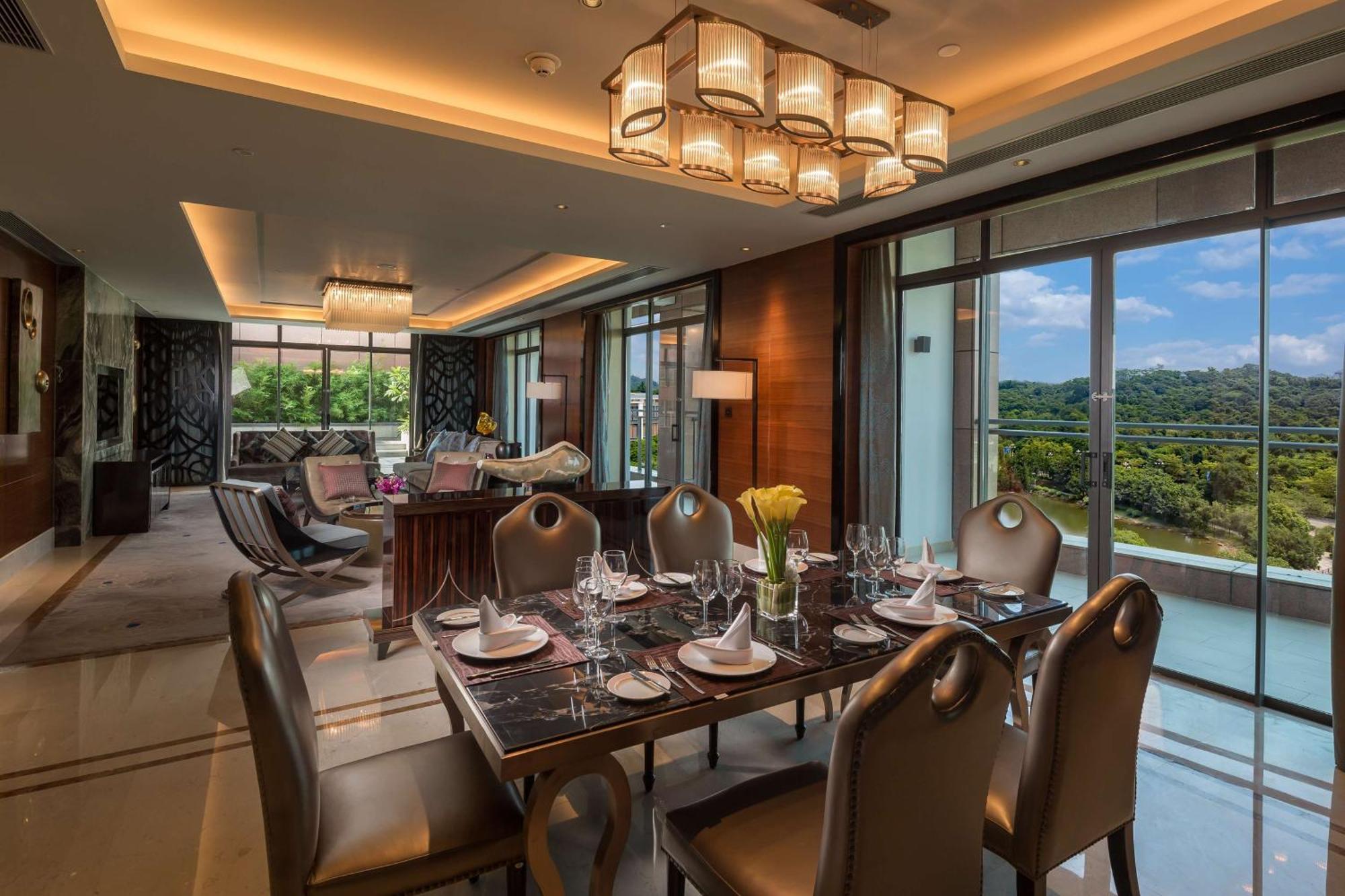 Doubletree By Hilton Guangzhou Science City-Free Shuttle Bus Service During Canton Fair Period Buitenkant foto